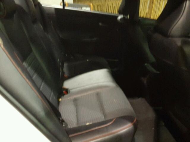 4T1BF1FK4FU084844 - 2015 TOYOTA CAMRY LE 白色 照片 6