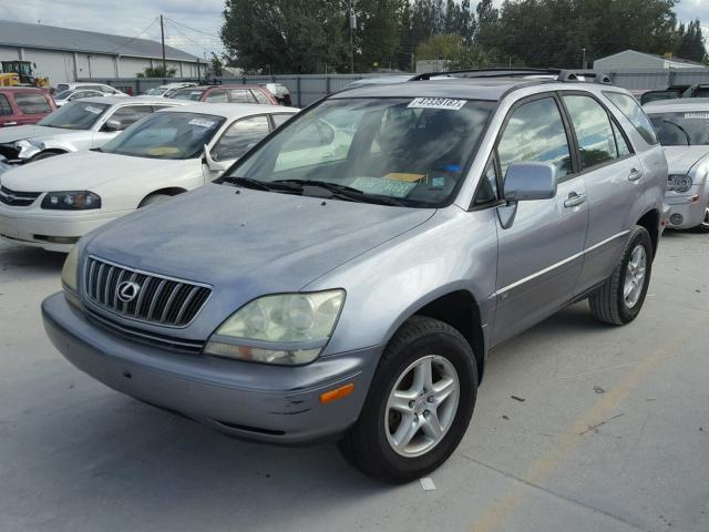 JTJGF10U220143232 - 2002 LEXUS RX 300 BLUE photo 2