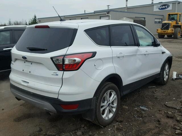 1FMCU9GD8HUE59890 - 2017 FORD ESCAPE SE WHITE photo 4