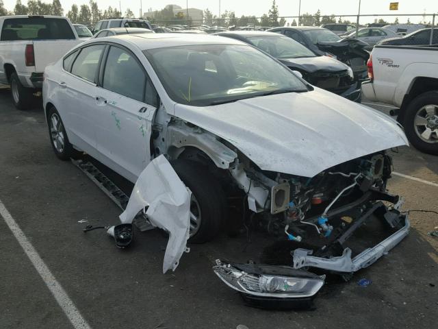 3FA6P0H71GR197154 - 2016 FORD FUSION SE WHITE photo 1