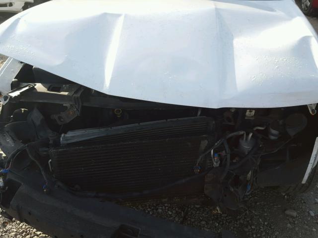 5GZCZ63B83S904835 - 2003 SATURN VUE WHITE photo 7