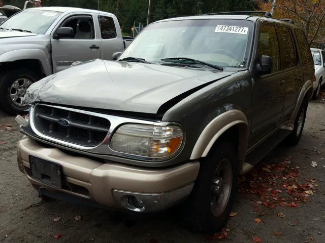 1FMDU74EXYZC68318 - 2000 FORD EXPLORER E GREEN photo 2