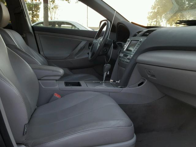 4T1BB46K39U071911 - 2009 TOYOTA CAMRY HYBR GRAY photo 5