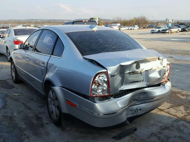 WVWRH63B42P239013 - 2002 VOLKSWAGEN PASSAT GLX GRAY photo 3