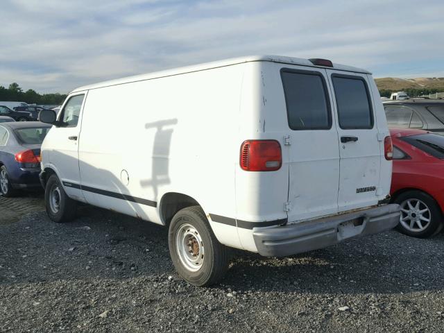 2B7JB21Y02K124494 - 2002 DODGE RAM VAN B2 WHITE photo 3