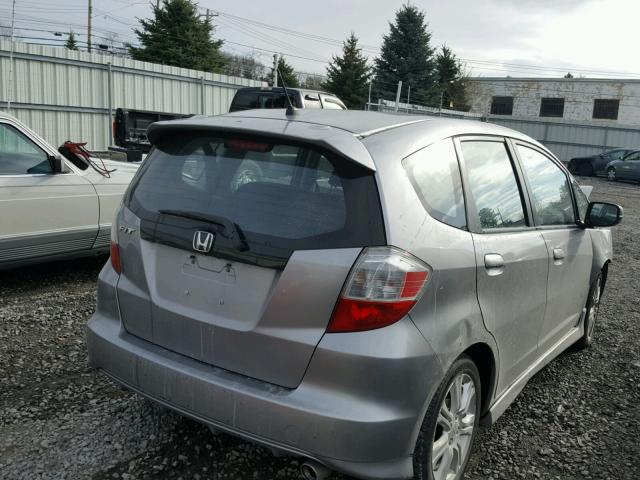 JHMGE88489C007357 - 2009 HONDA FIT SPORT GRAY photo 4