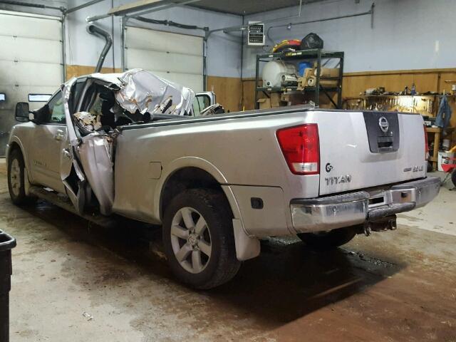 1N6BA07F08N332631 - 2008 NISSAN TITAN XE SILVER photo 3