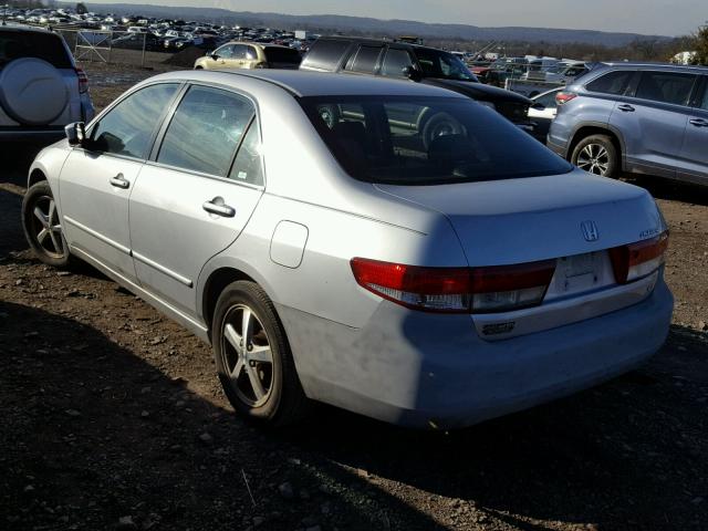 1HGCM56663A011627 - 2003 HONDA ACCORD EX SILVER photo 3