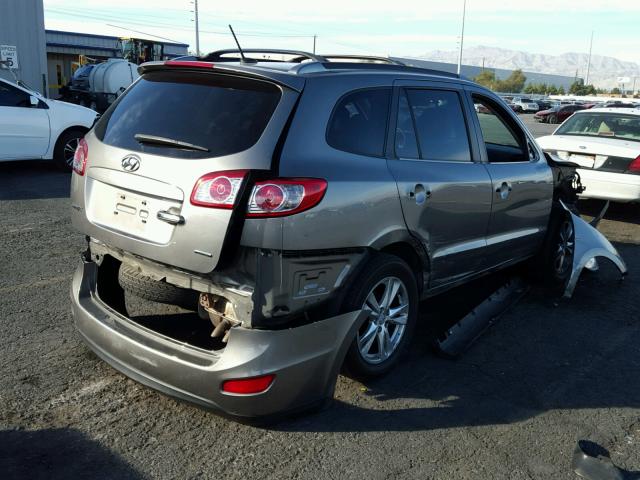 5XYZK4AG2CG141638 - 2012 HYUNDAI SANTA FE L CHARCOAL photo 4