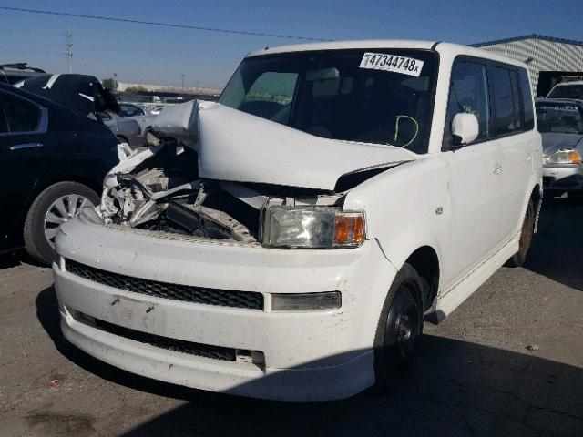 JTLKT334940152482 - 2004 TOYOTA SCION XB თეთრი ფოტო 2