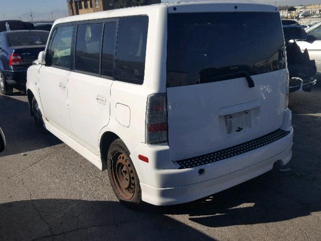 JTLKT334940152482 - 2004 TOYOTA SCION XB თეთრი ფოტო 3
