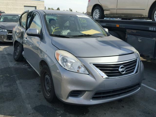 3N1CN7AP7CL813168 - 2012 NISSAN VERSA S GRAY photo 1