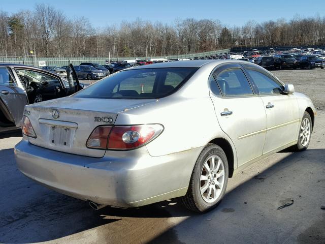 JTHBF30G520027749 - 2002 LEXUS ES 300 SILVER photo 4