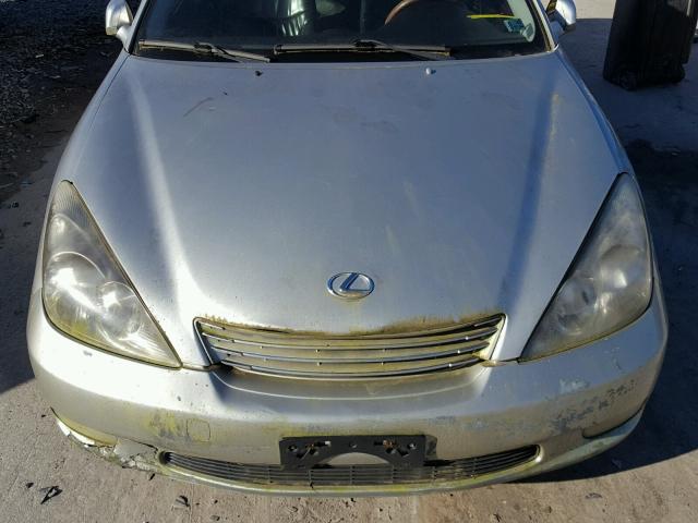 JTHBF30G520027749 - 2002 LEXUS ES 300 SILVER photo 7