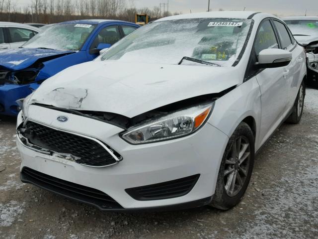 1FADP3F23FL299021 - 2015 FORD FOCUS SE WHITE photo 2