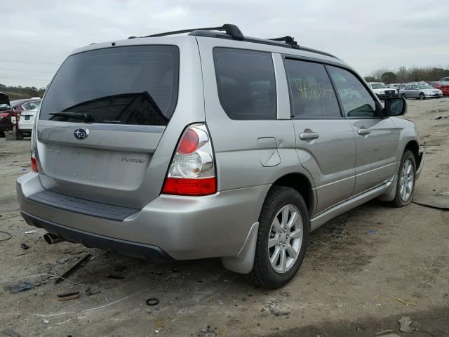 JF1SG65646H744642 - 2006 SUBARU FORESTER 2 GRAY photo 4