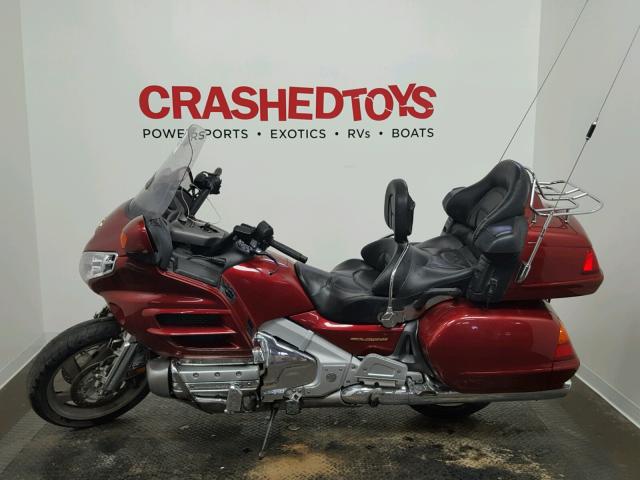 1HFSC470X1A005057 - 2001 HONDA GL1800 RED photo 3