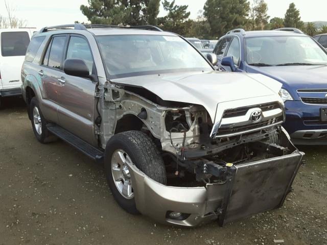 JTEZU14R260075815 - 2006 TOYOTA 4RUNNER SR TAN photo 1