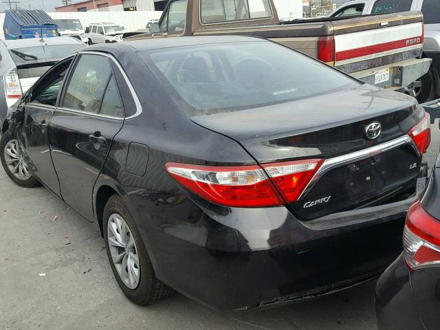 4T4BF1FK2FR502744 - 2015 TOYOTA CAMRY LE 黑色 照片 3