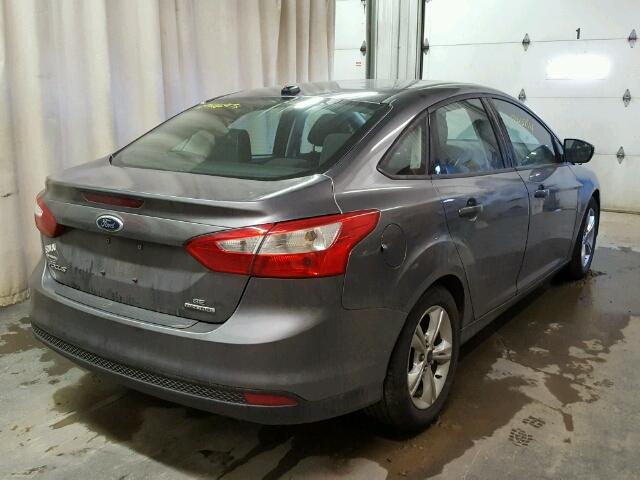 1FADP3F28EL254574 - 2014 FORD FOCUS SE GRAY photo 4