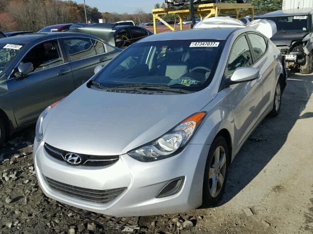 5NPDH4AE4BH053365 - 2011 HYUNDAI ELANTRA GL SILVER photo 2