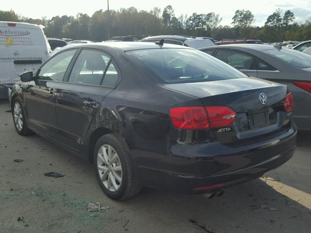 3VWDP7AJ8CM337639 - 2012 VOLKSWAGEN JETTA SE BLACK photo 3