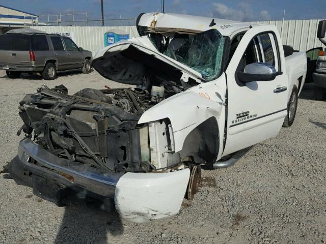 2GCEC290791116051 - 2009 CHEVROLET SILVERADO WHITE photo 2