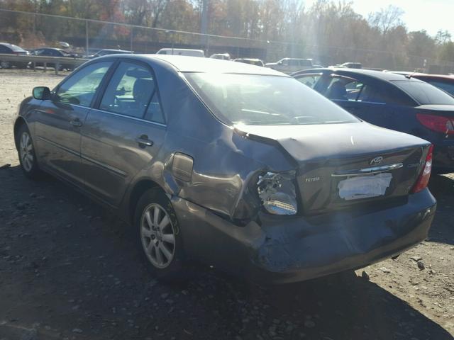 4T1BF30K84U572499 - 2004 TOYOTA CAMRY LE ნაცრისფერი ფოტო 3