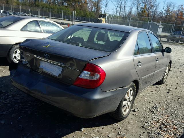 4T1BF30K84U572499 - 2004 TOYOTA CAMRY LE GRAY photo 4