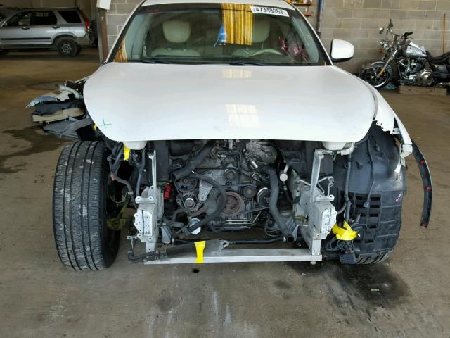 JNRAS18W49M153757 - 2009 INFINITI FX35 WHITE photo 9