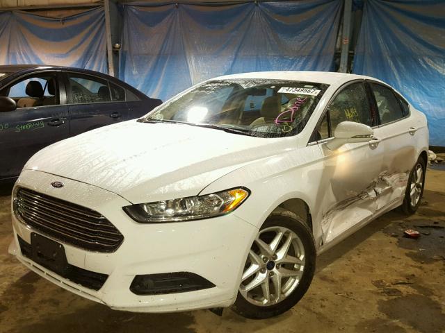 3FA6P0H78ER137787 - 2014 FORD FUSION SE WHITE photo 2