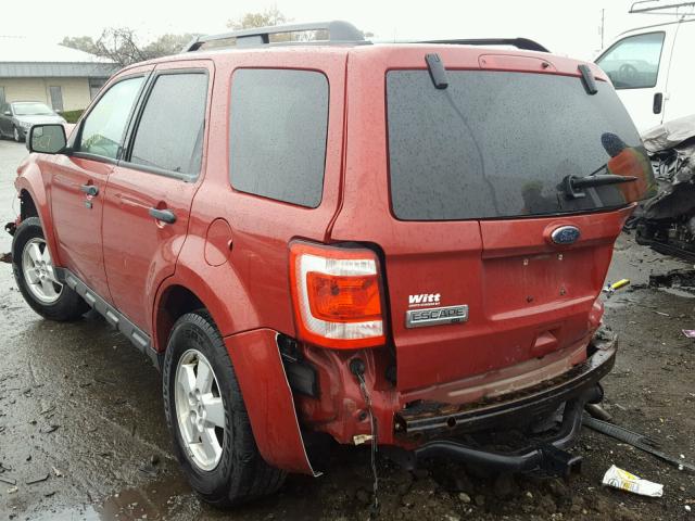 1FMCU0D72AKC29046 - 2010 FORD ESCAPE XLT RED photo 3