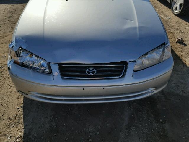 4T1BG22K01U025906 - 2001 TOYOTA CAMRY CE SILVER photo 7