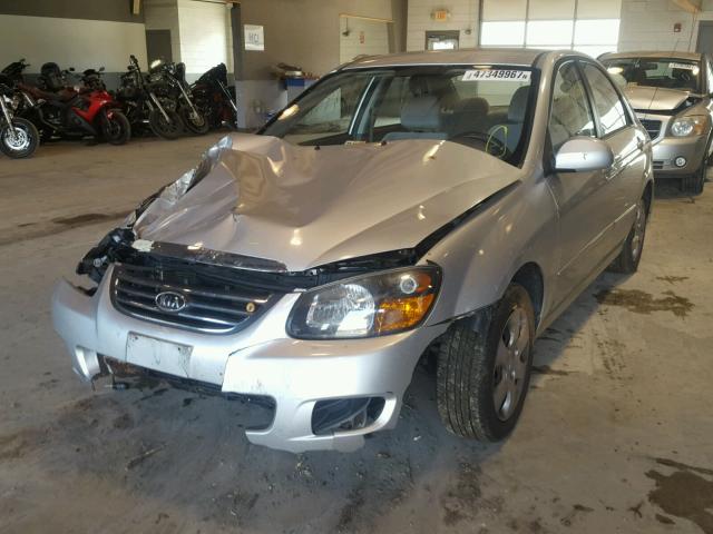 KNAFE221095667841 - 2009 KIA SPECTRA EX SILVER photo 2