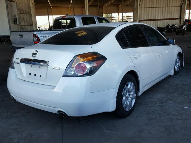 1N4AL2AP1BN510579 - 2011 NISSAN ALTIMA BAS WHITE photo 4