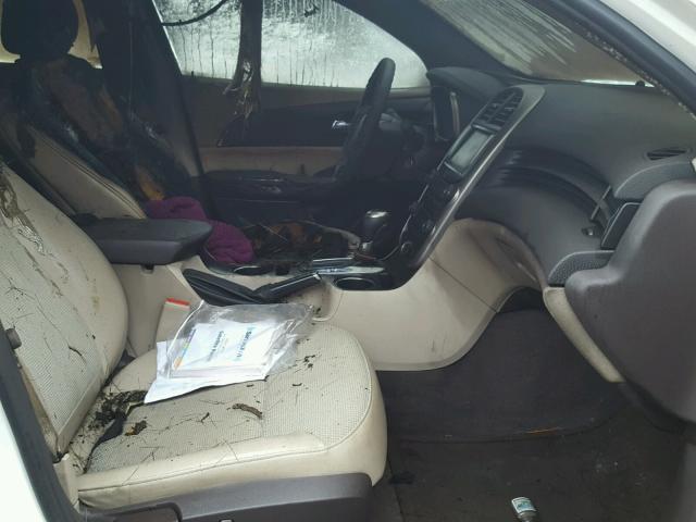 1G11C5SL3EF240530 - 2014 CHEVROLET MALIBU 1LT WHITE photo 5