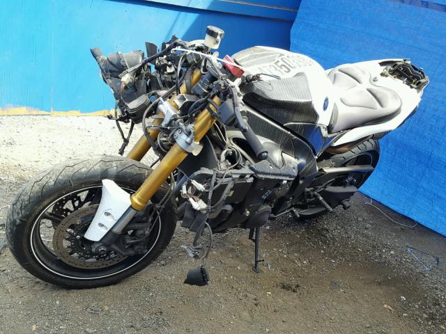 JYARN23Y8CA002644 - 2012 YAMAHA YZFR1 C WHITE photo 2