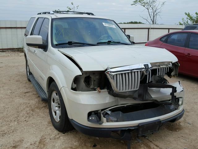 5LMFU275X6LJ26751 - 2006 LINCOLN NAVIGATOR WHITE photo 1