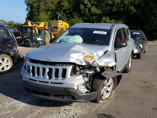 1C4NJCBB9ED625791 - 2014 JEEP COMPASS SP 银色 照片 2