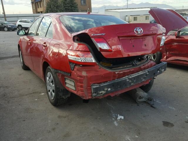4T1BF3EK6AU085595 - 2010 TOYOTA CAMRY BASE RED photo 3