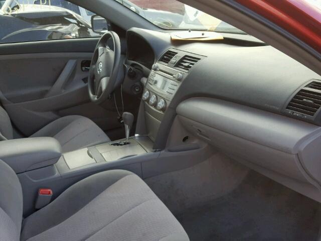 4T1BF3EK6AU085595 - 2010 TOYOTA CAMRY BASE RED photo 5