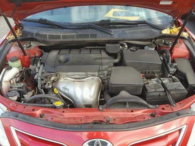 4T1BF3EK6AU085595 - 2010 TOYOTA CAMRY BASE RED photo 7
