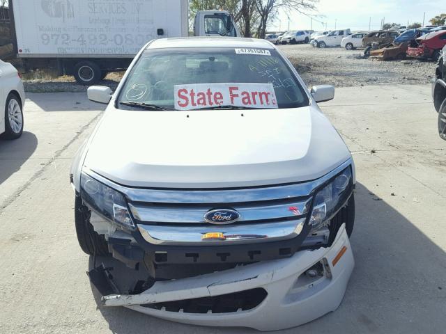 3FAHP0HA7CR428542 - 2012 FORD FUSION SE WHITE photo 9