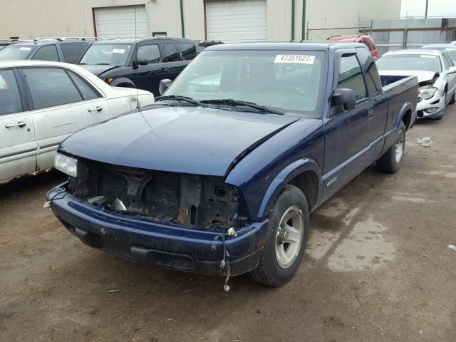 1GCCS19W428251242 - 2002 CHEVROLET S TRUCK S1 BLACK photo 2