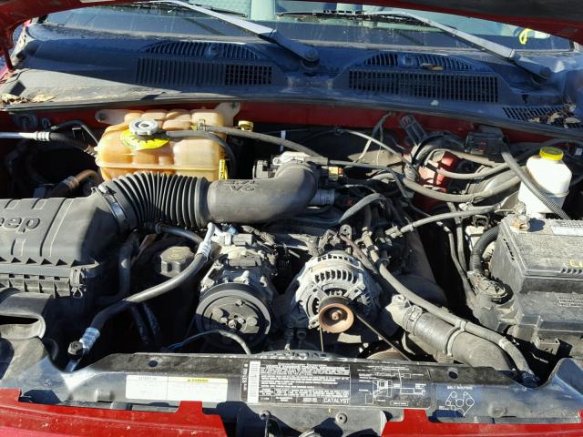 1J4GL38K25W679720 - 2005 JEEP LIBERTY RE RED photo 7
