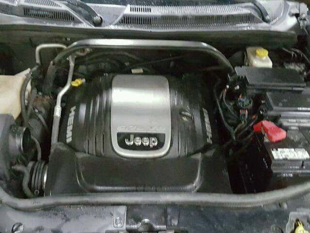 1J8HG58208C203765 - 2008 JEEP COMMANDER BLACK photo 7