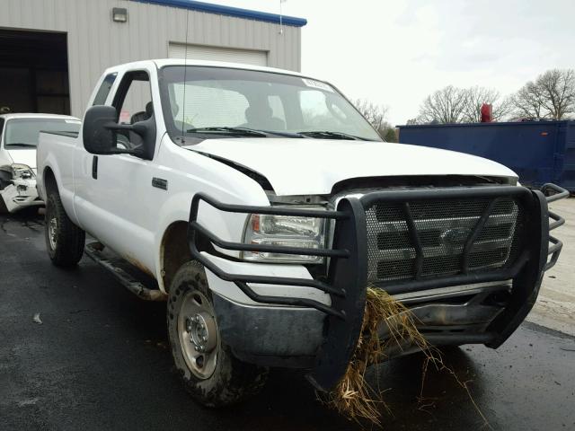 1FTSX21557EB44120 - 2007 FORD F250 SUPER WHITE photo 1