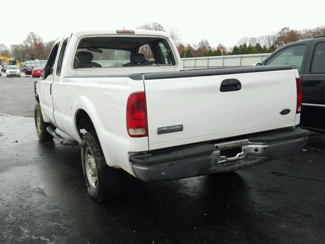 1FTSX21557EB44120 - 2007 FORD F250 SUPER WHITE photo 3