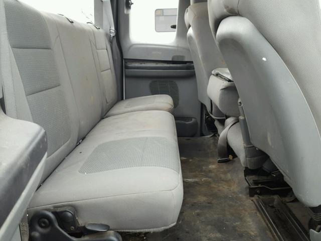 1FTSX21557EB44120 - 2007 FORD F250 SUPER WHITE photo 6