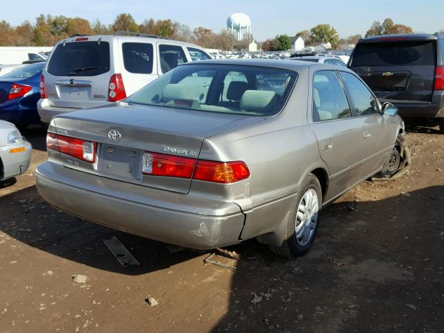 4T1BG22KXYU711123 - 2000 TOYOTA CAMRY CE GRAY photo 4